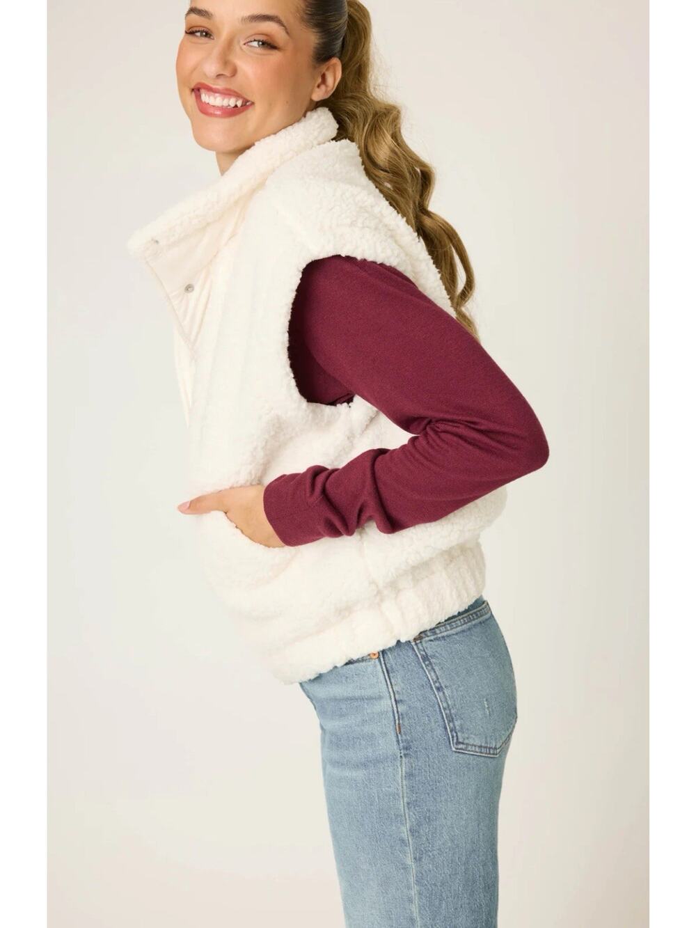 AERIE Women’s Vest Plaid Flannel Lined Thick Sherpa LG Snap Pockets Cream Sz XS